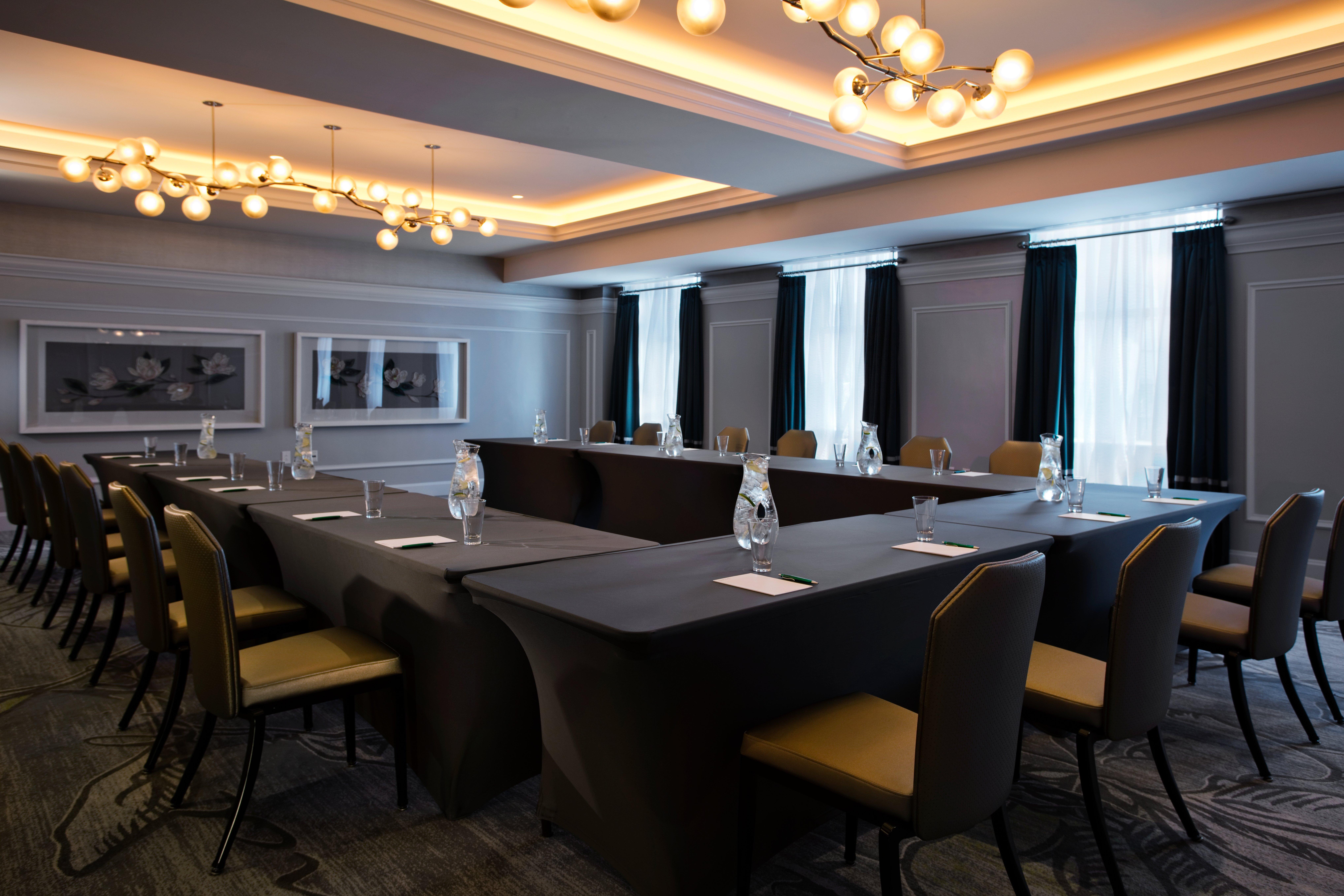 Kimpton Cardinal Hotel By Ihg Γουίνστον-Σάλεμ Εξωτερικό φωτογραφία